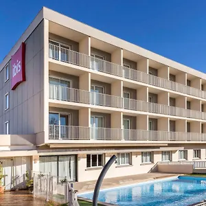 *** Hotel Ibis Tarbes France